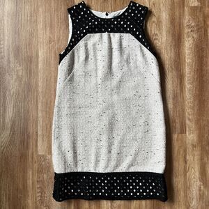 ANN TAYLOR Cream and Black Tweed Eyelets Sheath Dress‎ Size 4P